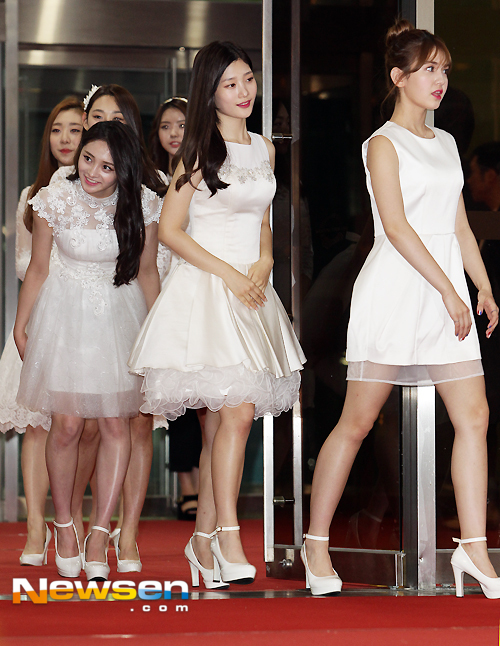 (주)아이오아이 이미지