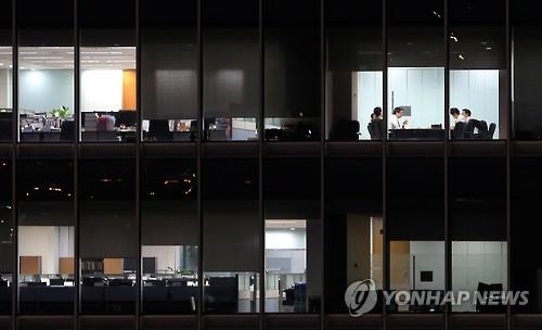 교육열만 높은 한국, 환경·일‧삶 균형 OECD 꼴찌 - 매일경제