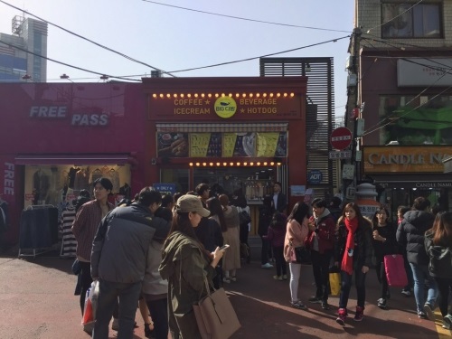 커피테이크아웃 이미지