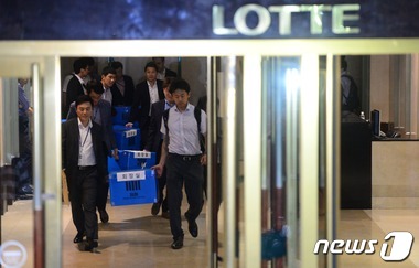'오너 리스크' 후폭풍..롯데케미칼, M&A 행보 제동 - 뉴스1