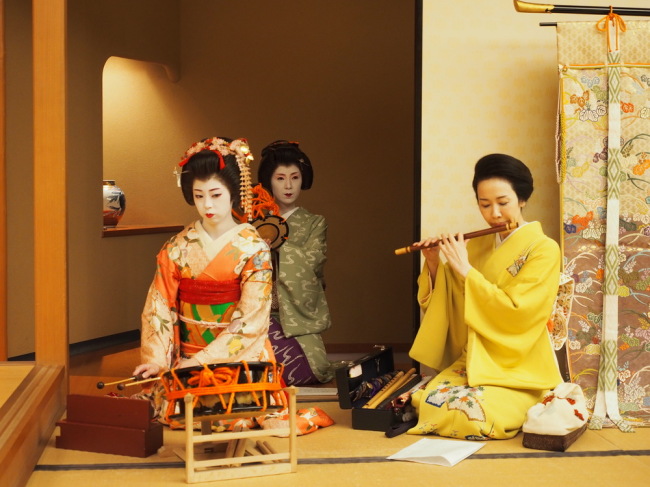 [슈퍼리치] 게이샤·스모..세계 부유층 겨냥 '日전통문화' 여행벤처 시선집중