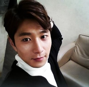 김민수 이미지