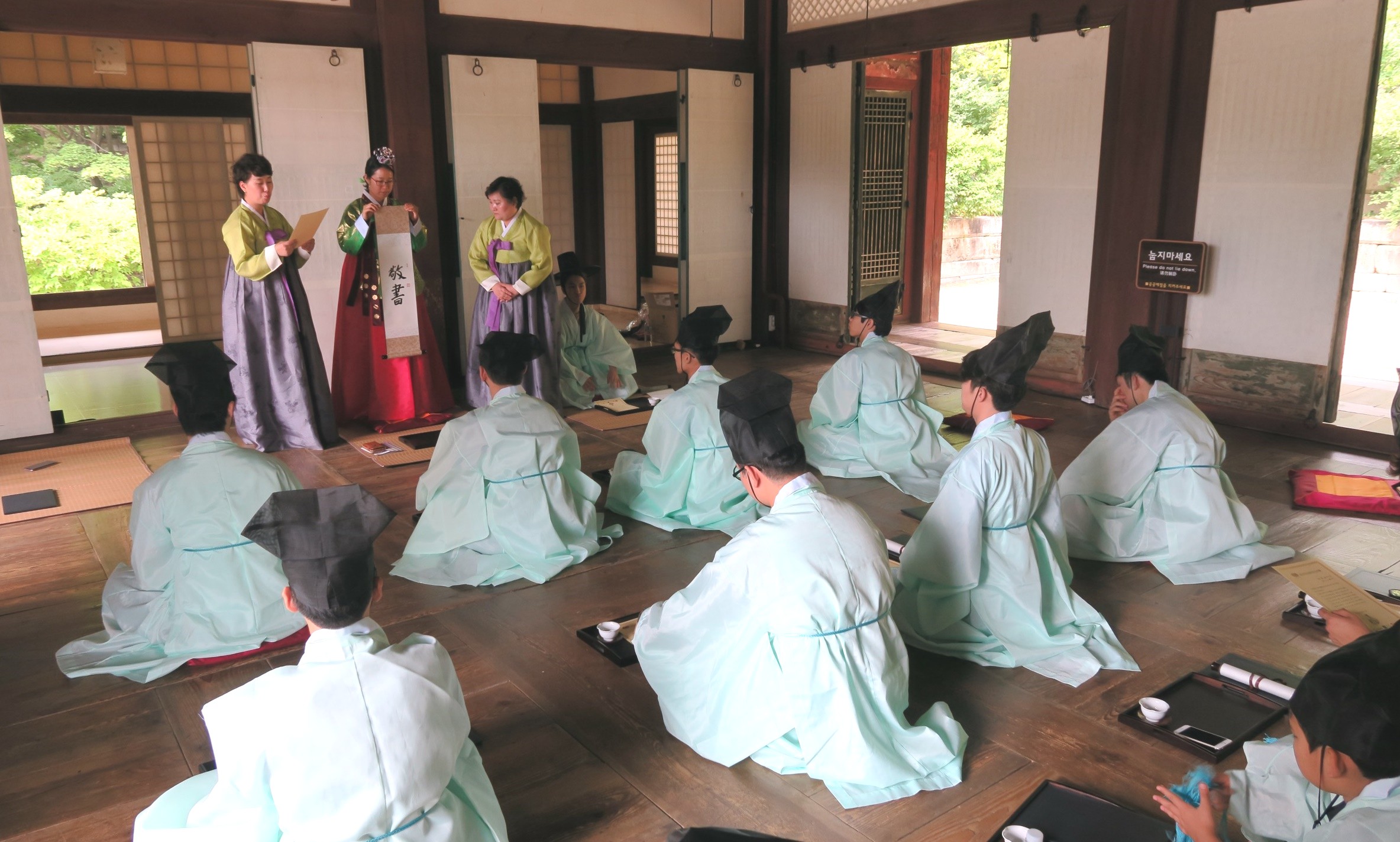 라이엇게임즈 이미지