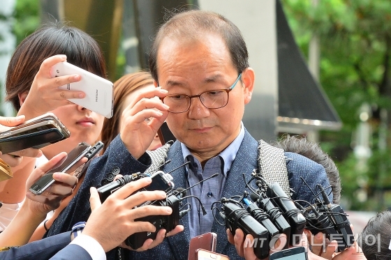 '2억원 리베이트' 왕주현 前국민의당 부총장 구속 - 머니투데이