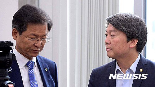 사퇴한 국민의당 안철수 천정배 전 대표의 다른 행보 - 뉴시스