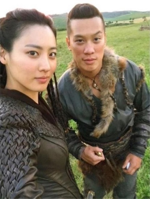 수현 이미지