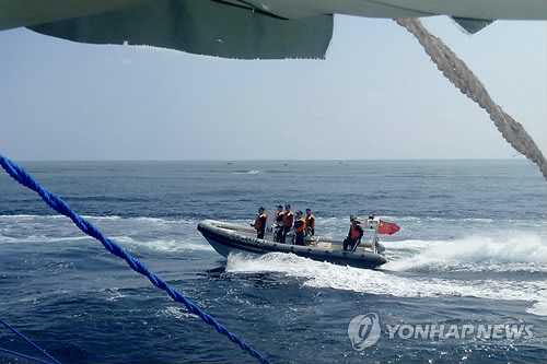 中민관군, 남중국해서 외국어선 쫓아내기 '혈안'..