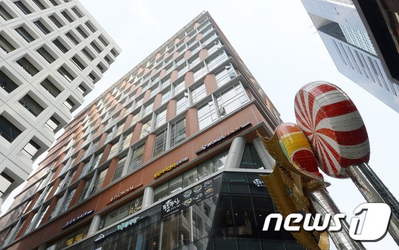 檢, 강남땅 무혐의 결론냈다 우병우측 중개인 뒤늦게 소환 - 뉴스1