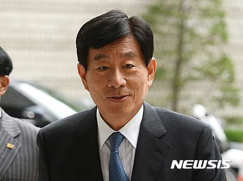 표창원 등 더민주 의원들, 원세훈 파기환송심 방청 - 뉴시스