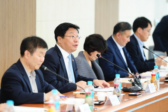 신흥국식당 이미지