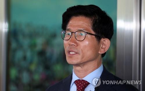 김문수, 대권 접고 당권 선회하나..