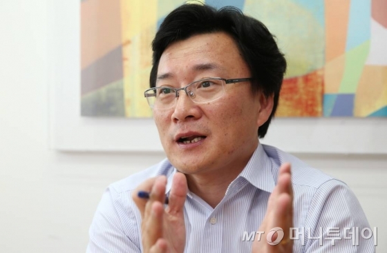 헤드헌터 이미지