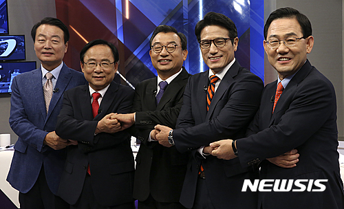 새누리 전대, 돌고돌아 다시 계파전쟁 - 뉴시스