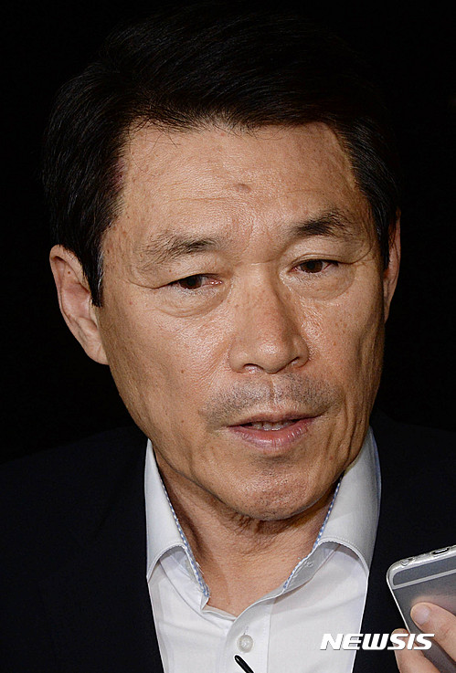 '보좌진 월급 횡령' 이군현 의원