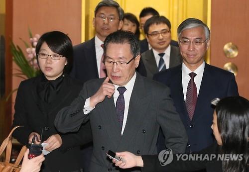 김장수, 우다웨이 면담..