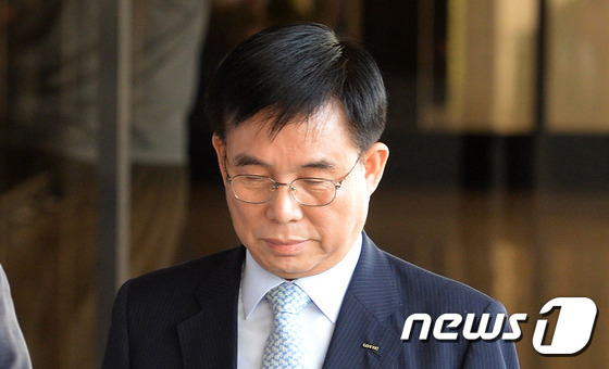 '270억대 소송사기' 허수영 롯데케미칼 사장 구속영장 청구 - 뉴스1