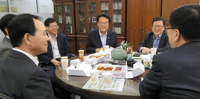 치킨100 이미지