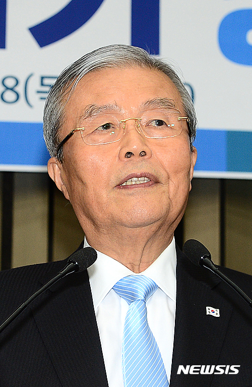 퇴임 앞두고도, 종횡무진 거침없는 김종인 - 뉴시스