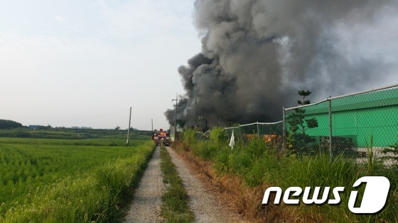 김제 월촌농공단지 참기름 공장서 불나..4500만원 피해(종합) - 뉴스1