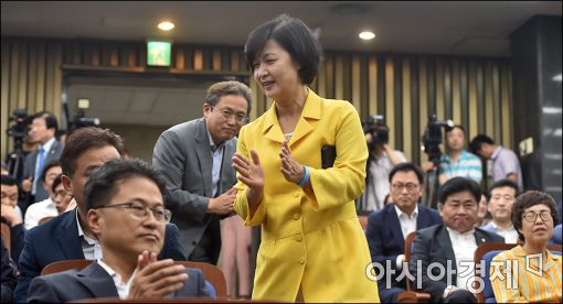 '친문' 추미애號, 기대와 우려 교차 - 아시아경제