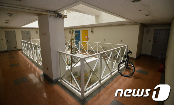 송희영 前 조선일보 주필 가족회사 감사에 박수환 등재 - 뉴스1
