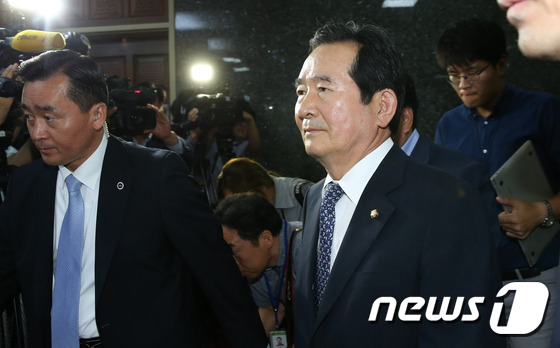 정세균 의장 개회사 적절했나..전문가들