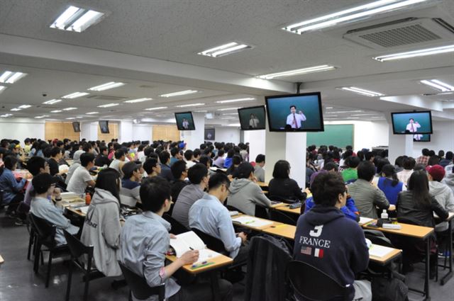 공부하기에 좋은 곳이지만 놀기에도 안성맞춤인 곳 | 인스티즈