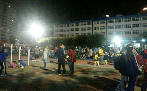 고층아파트 10여초 흔들..