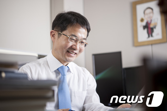 '호통판사' 천종호가 극단적 생각을 하던 여고생을 구한 사연은? - 뉴스1