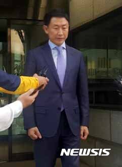 [종합]검찰, 스폰서 의혹 김형준 부장검사 구속영장 청구 - 뉴시스