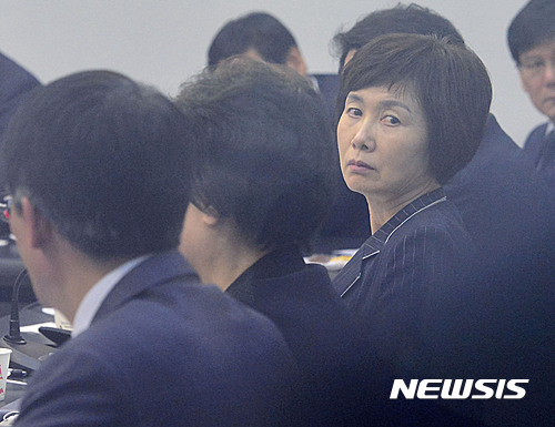 이대 '최순실 딸 특혜 의혹' 전면 반박..