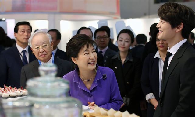 지난 6월 박 대통령의 프랑스 방문 때 열린 한식 시식회. 해외문화홍보원