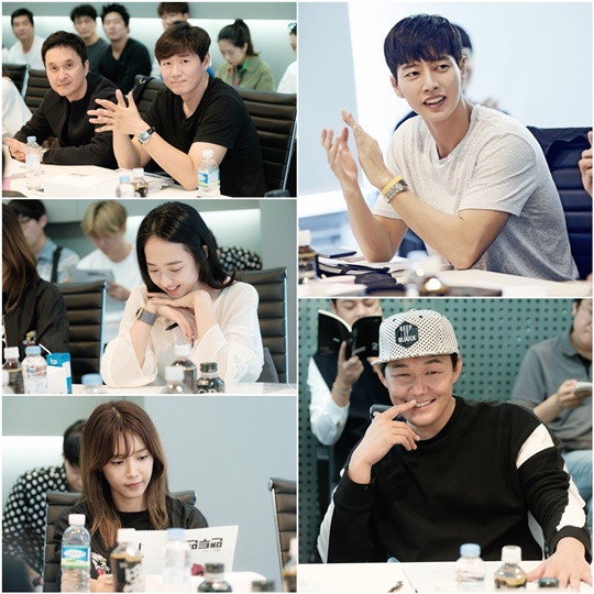 맨투맨서 이미지
