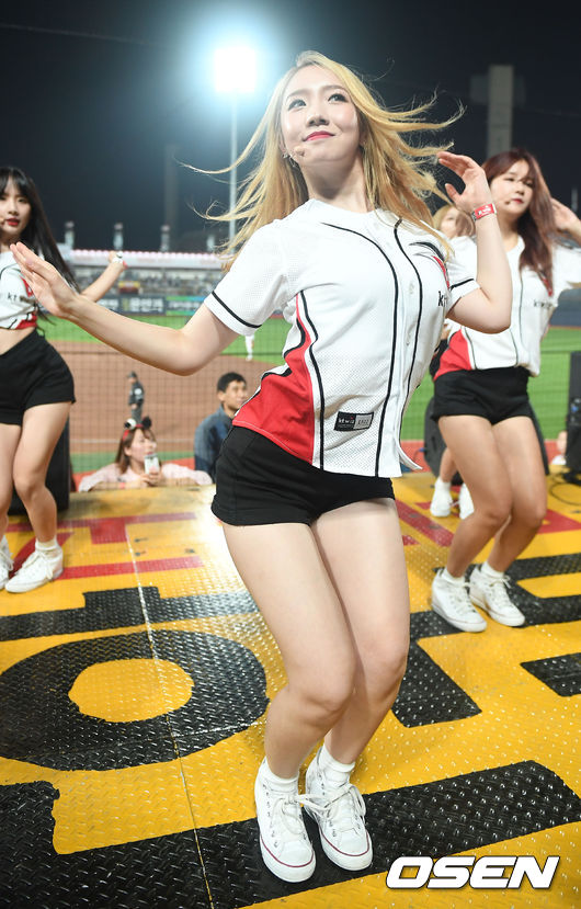 즐거운우주 이미지