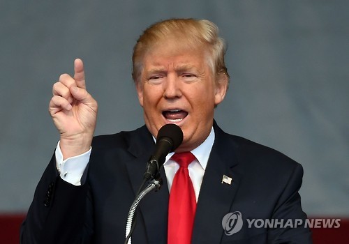 트럼프, 잇단 여성비하 발언 논란에
