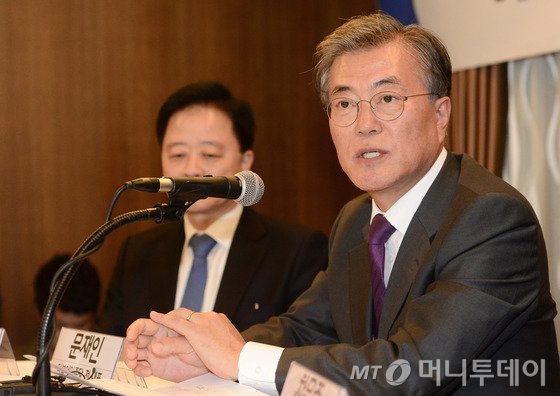 회고록 놓고 연이틀 설전 與 