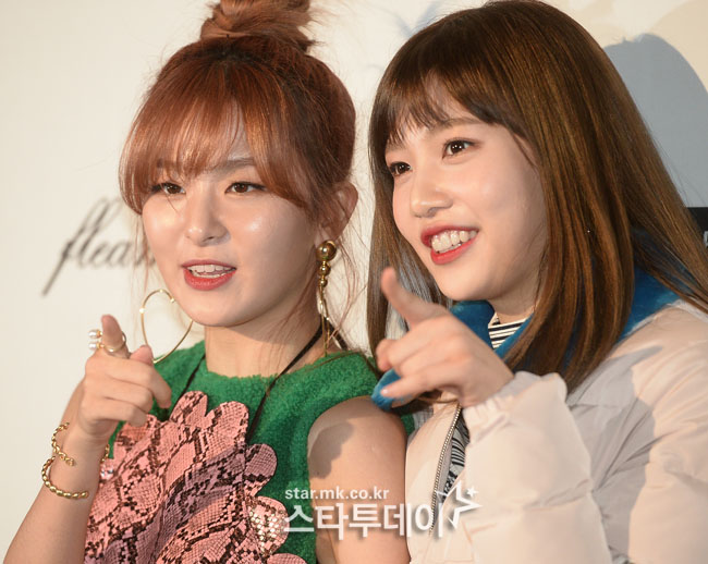 옷예쁘다 이미지