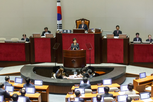 朴대통령, 24일 시정연설..현안보다 안보·경제 초점 - 헤럴드경제