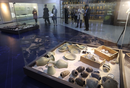 '어부가 건진 보물'..광주박물관 '신안해저선' 특별전