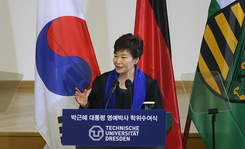최순실, '미발표 靑문건' 미스터리 - 시사저널