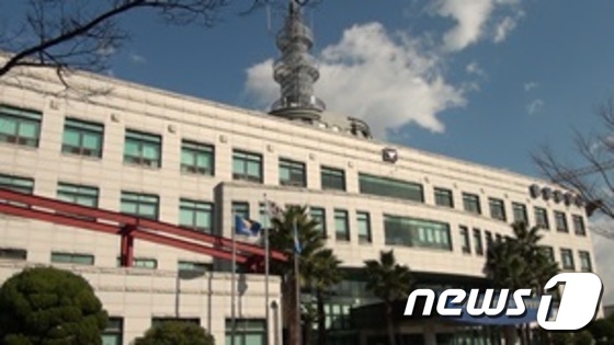 어류 양식사료 17억상당 무등록 제조·판매하다 '덜미' - 뉴스1