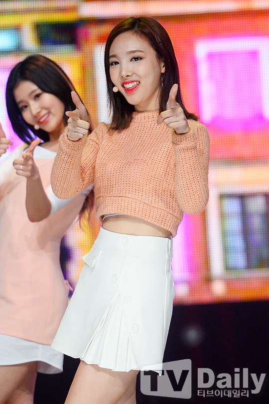 나연 이미지