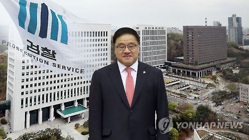 '최순실 의혹' 안종범 청와대 前수석 피의자로 檢 출석 - 연합뉴스