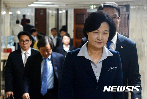 민주당 내 朴대통령 하야 요구 목소리 더욱 커져 - 뉴시스