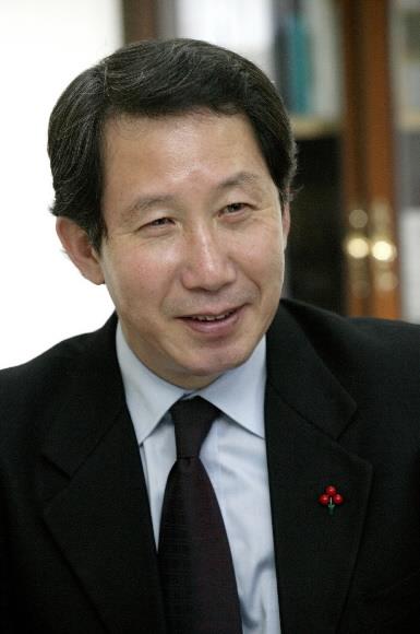 김근태 이미지