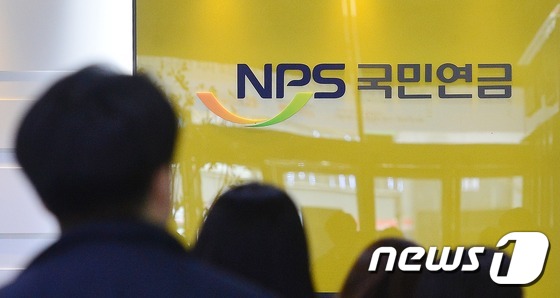 합병비율 논란 같은데 SK는 '외부', 삼성은 '내부' 결정 - 뉴스1