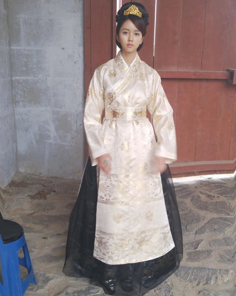 도깨비한복 이미지