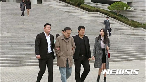 올리비아로렌서울 이미지