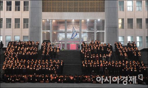 9일 표결 국회, 촛불로 감싼다 - 아시아경제