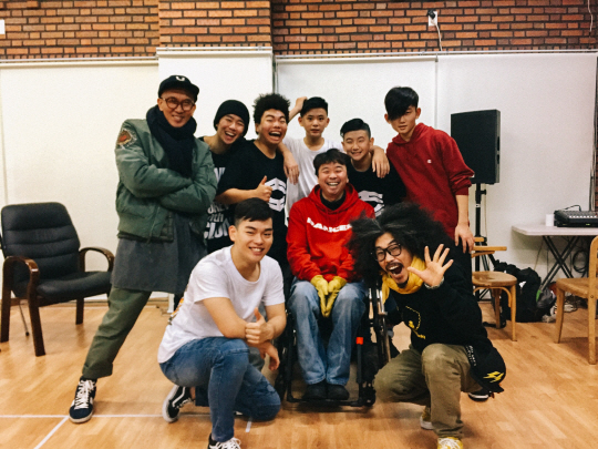 이스트라인엔터테인먼트 이미지
